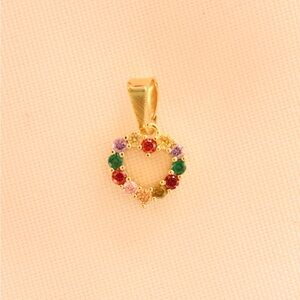 Multi color necklace